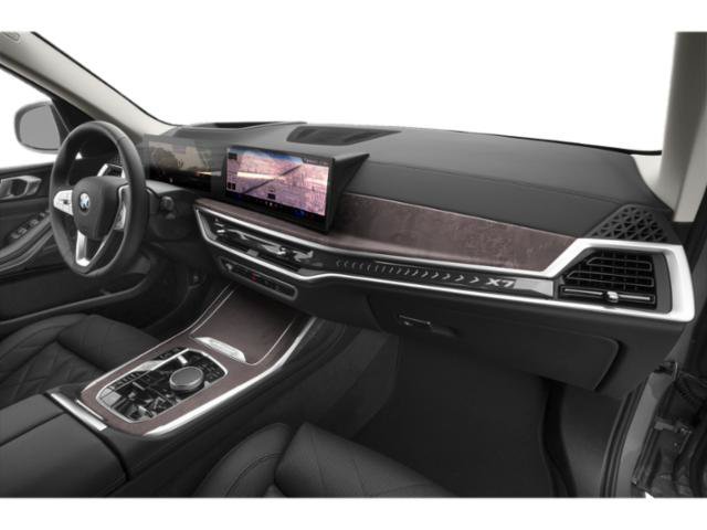 Used 2026 BMW X7 xDrive40i w/ M Sport Package AWD/4WD image 17