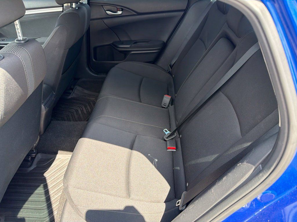 Used 2018 Honda Civic EX image 5