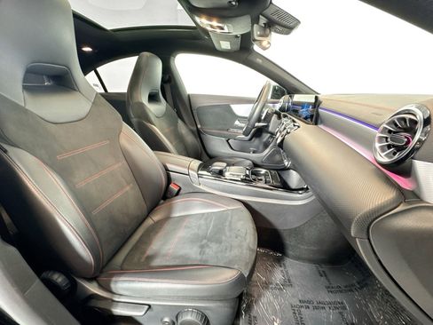 Used 2022 Mercedes-Benz CLA 250 image 27