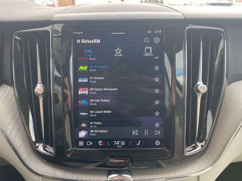 Certified 2023 Volvo XC60 B5 Plus w/ Climate Package image 38