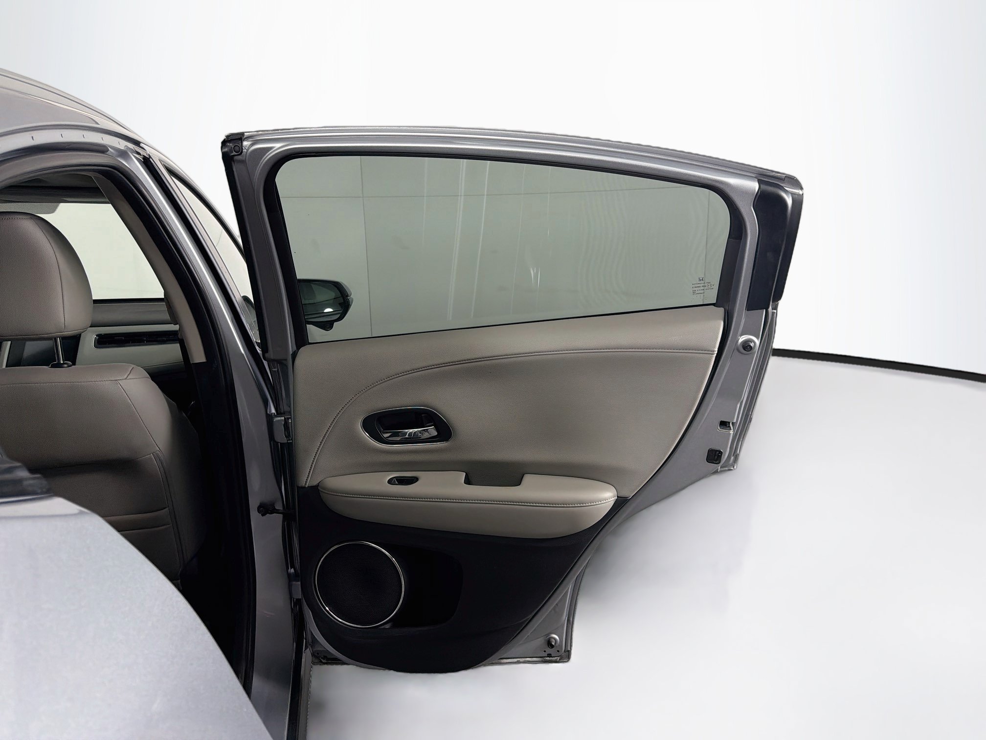 Used 2018 Honda HR-V EX-L image 30