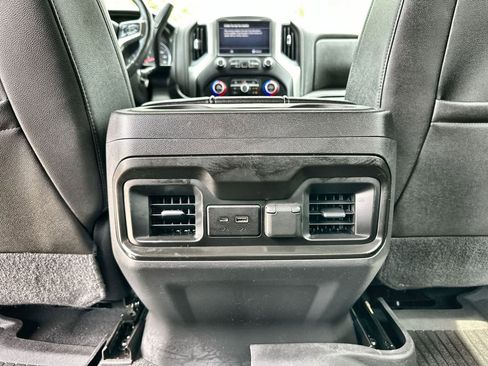 Certified 2021 Chevrolet Silverado 1500 RST AWD/4WD image 21
