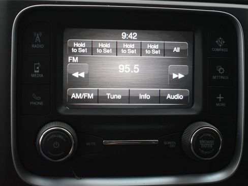 Used 2022 RAM 1500 Tradesman w/ Chrome Appearance Group AWD/4WD image 25