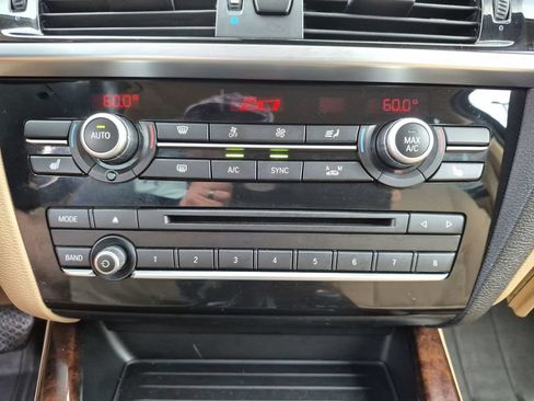 Used 2016 BMW X3 sDrive28i RWD image 21