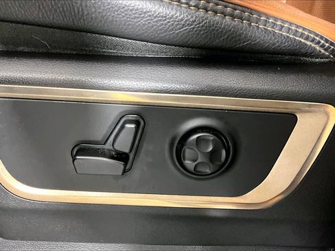 Used 2019 RAM 1500 Limited image 34