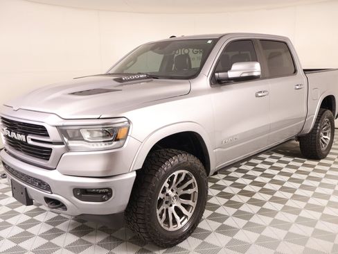 Used 2022 RAM 1500 Laramie w/ Sport Appearance Package AWD/4WD image 11