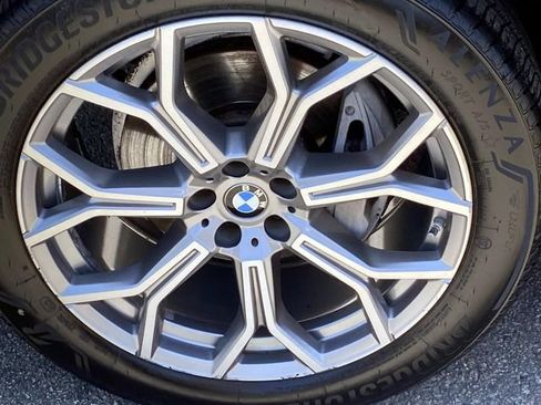 Used 2021 BMW X7 xDrive40i w/ Executive Package AWD/4WD image 29