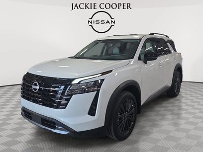 New 2026 Nissan Pathfinder SL w/ SL Premium Package