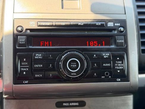 Used 2010 Nissan Sentra 2.0 SR FWD image 27