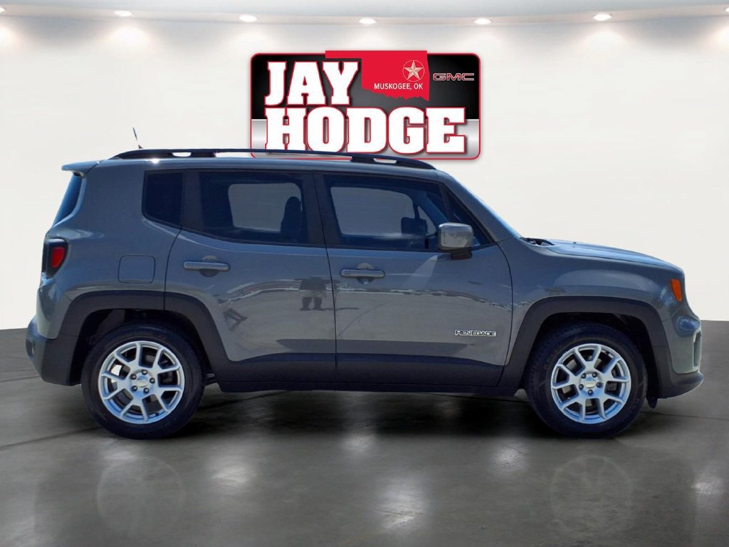 Used 2021 Jeep Renegade Latitude FWD image 4