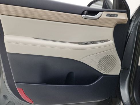 Used 2022 Hyundai Palisade SEL w/ 8P Bench Seat Package image 18