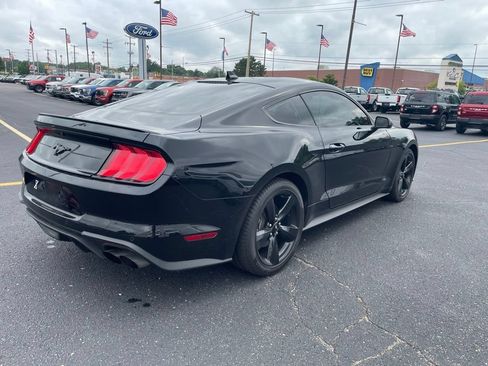 Used 2021 Ford Mustang Coupe RWD image 5