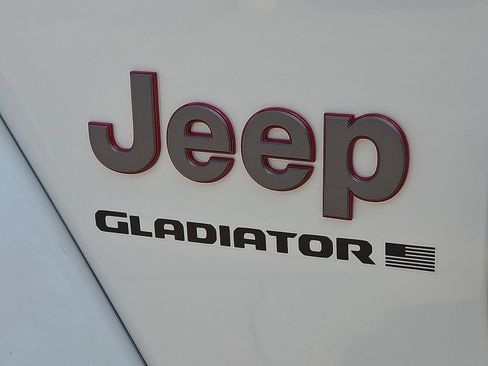 New 2026 Jeep Gladiator Rubicon AWD/4WD image 9