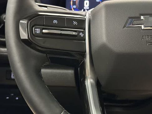 Used 2026 Chevrolet Colorado Trail Boss AWD/4WD image 17