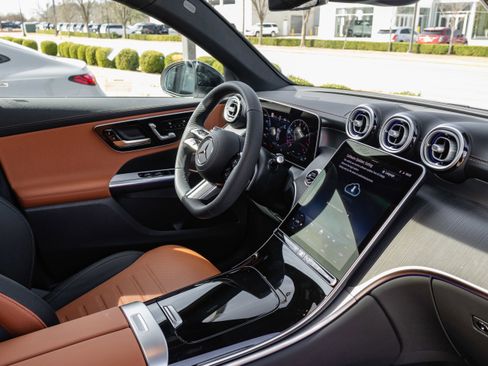 New 2026 Mercedes-Benz GLC 300 4MATIC image 22