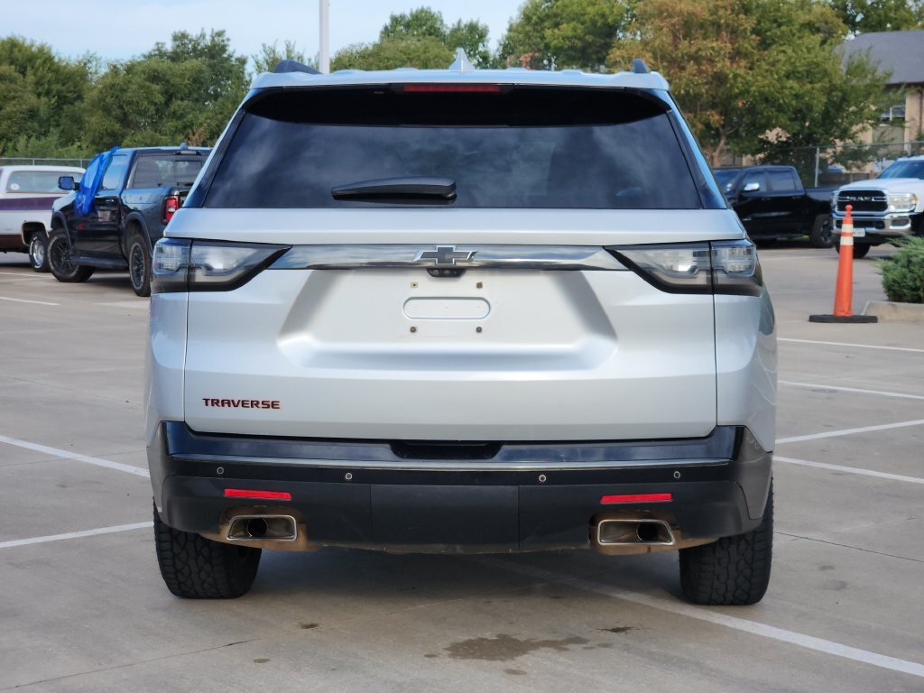 Used 2020 Chevrolet Traverse Premier w/ Redline Edition FWD image 6