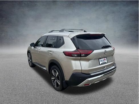 Used 2022 Nissan Rogue Platinum w/ Head-Up Display Package FWD image 8