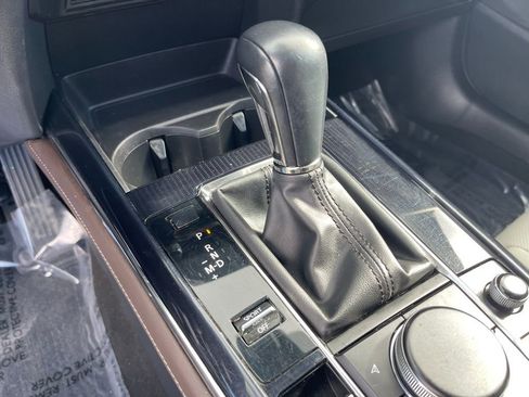 Used 2022 MAZDA CX-30 AWD 2.5 S w/ Premium Package image 25