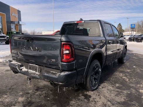 New 2026 RAM 1500 4x4 Crew Cab image 5