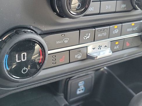 Used 2025 Ford Bronco Big Bend image 10