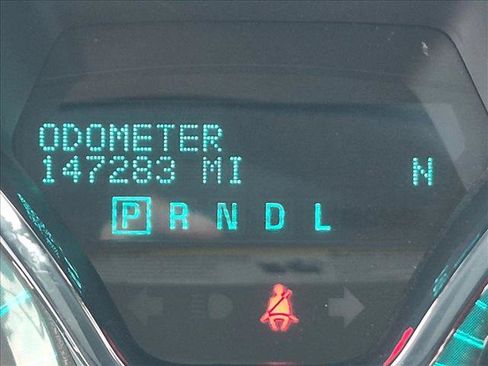 Used 2017 Chevrolet Traverse LT w/ Style and Technology Package FWD image 11