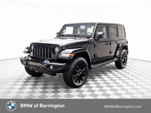 Used 2021 Jeep Wrangler Unlimited Sahara image 1