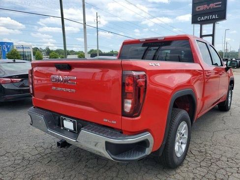 Used 2024 GMC Sierra 1500 SLE AWD/4WD image 3
