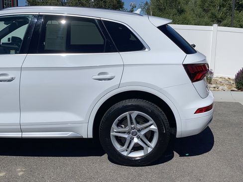 Used 2018 Audi Q5 2.0T Premium Plus w/ Premium Plus Package AWD/4WD image 4