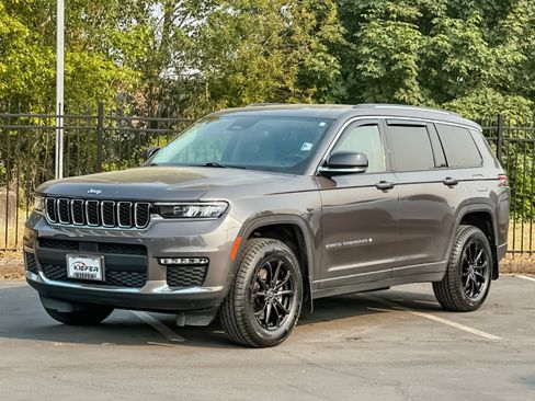 Used 2022 Jeep Grand Cherokee L Limited AWD/4WD image 7