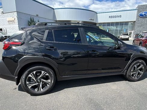 Used 2024 Subaru Crosstrek 2.0i Premium AWD/4WD image 3
