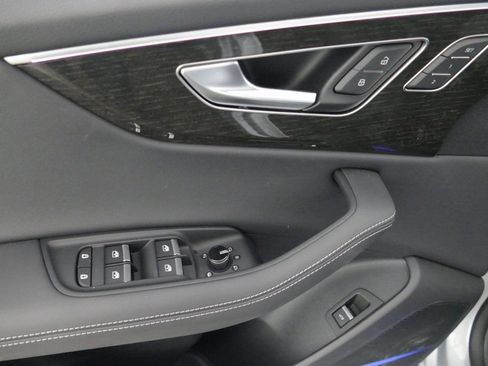 New 2026 Audi Q8 Premium Plus image 11