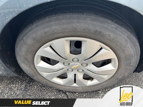 Used 2012 Chevrolet Cruze LS w/ Connectivity Package image 15