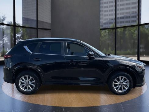 Certified 2024 MAZDA CX-5 AWD 2.5 S w/ Preferred Package image 2