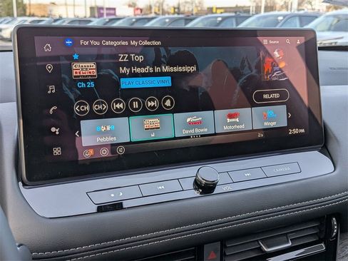 New 2026 Nissan Rogue Platinum w/ Platinum Premium Package image 14