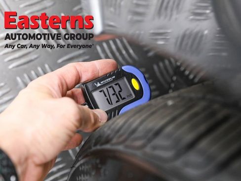 Used 2025 Nissan Altima 2.5 SV image 28