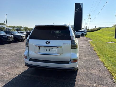 Used 2023 Lexus GX 460 Premium AWD/4WD image 31