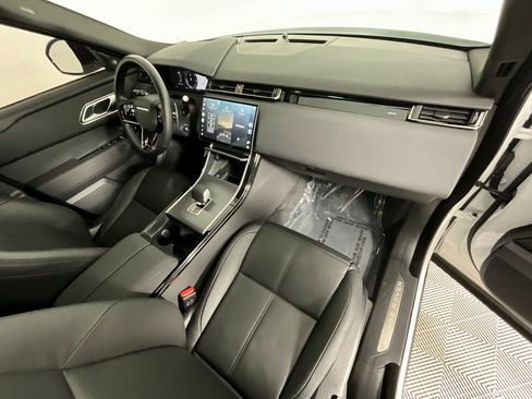 Used 2026 Land Rover Range Rover Velar S image 20