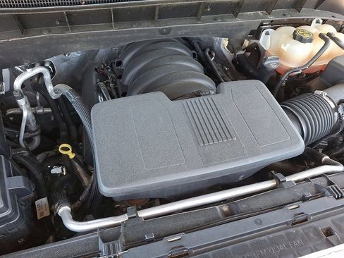 Used 2021 Chevrolet Silverado 1500 LTZ w/ LTZ Premium Package AWD/4WD image 30