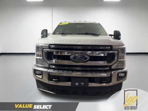 Used 2020 Ford F350 XLT w/ XLT Value Package image 2