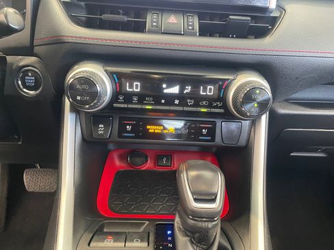 Certified 2022 Toyota RAV4 TRD Off-Road w/ TRD Off-Road Weather Package AWD/4WD image 11