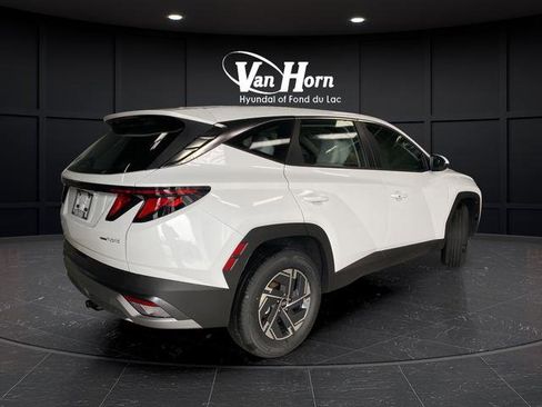 New 2026 Hyundai Tucson Blue SE w/ Tow & Go Package image 7