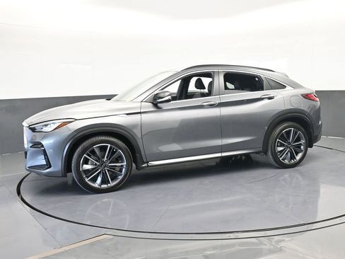 Used 2024 INFINITI QX55 Luxe w/ Cargo Package image 2