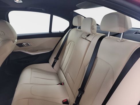 New 2025 BMW 330i Sedan w/ M Sport Package image 21