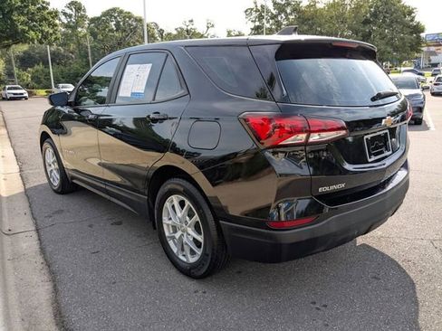 Used 2023 Chevrolet Equinox LS FWD image 10