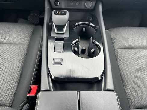 New 2026 Nissan Rogue SV FWD image 12