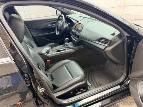 Used 2022 Cadillac CT4 Premium Luxury RWD image 14