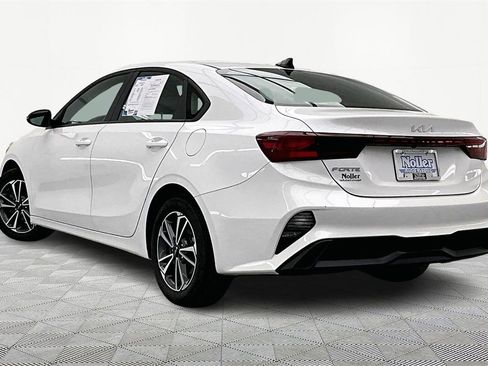 Used 2024 Kia Forte LXS w/ LXS Technology Package image 13