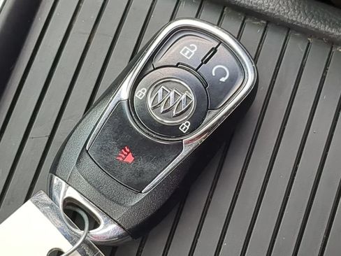 Used 2019 Buick Encore Preferred AWD/4WD image 37