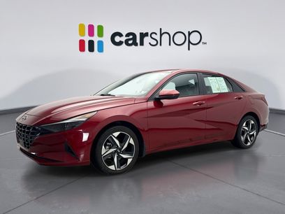 Used 2023 Hyundai Elantra SEL w/ Convenience Package