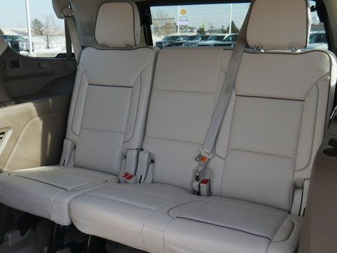 Used 2024 GMC Yukon Denali w/ Max Trailering Package image 24